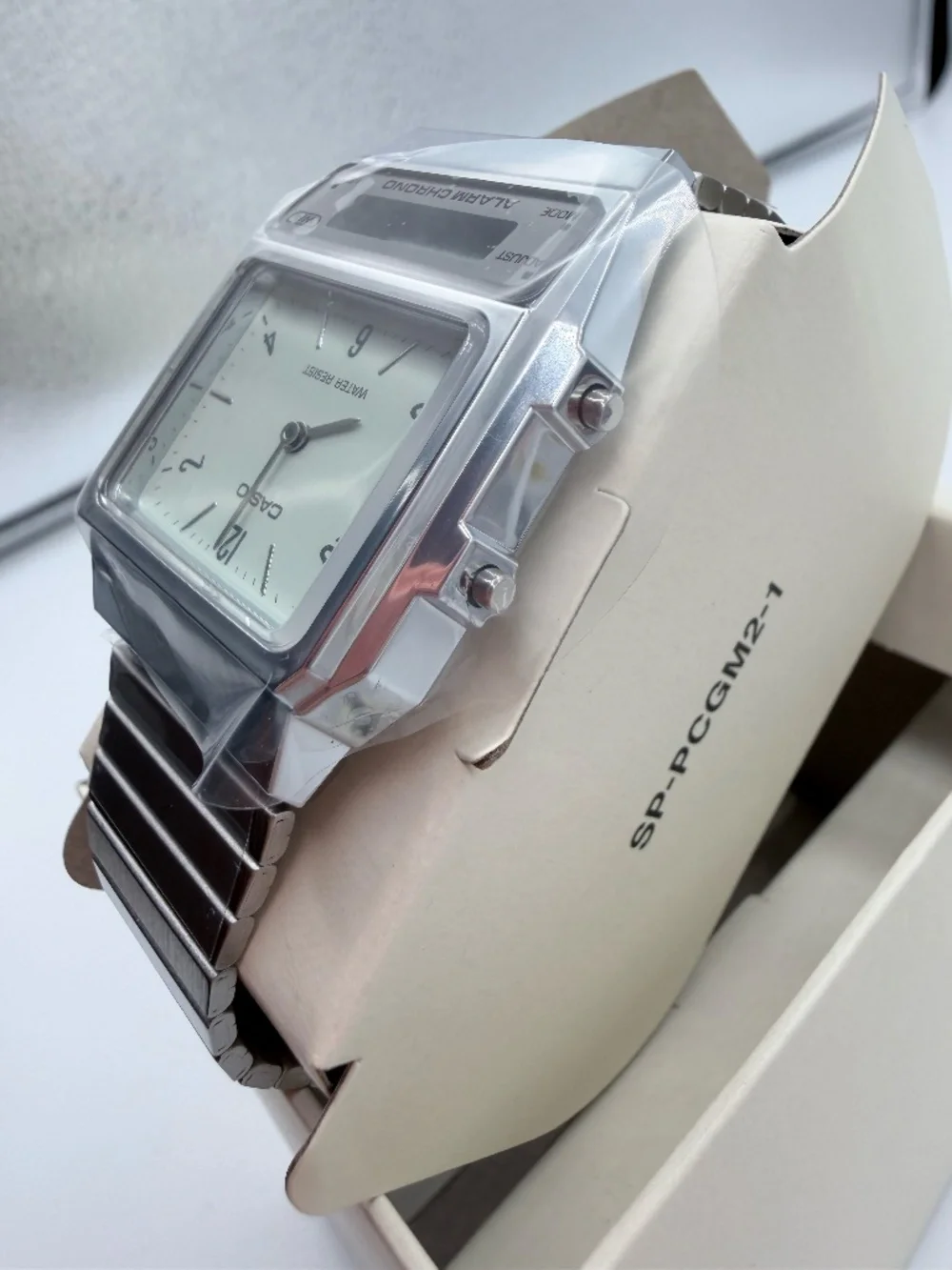 Casio AQ800DE-3AVT Retro Silver Watch Unisex